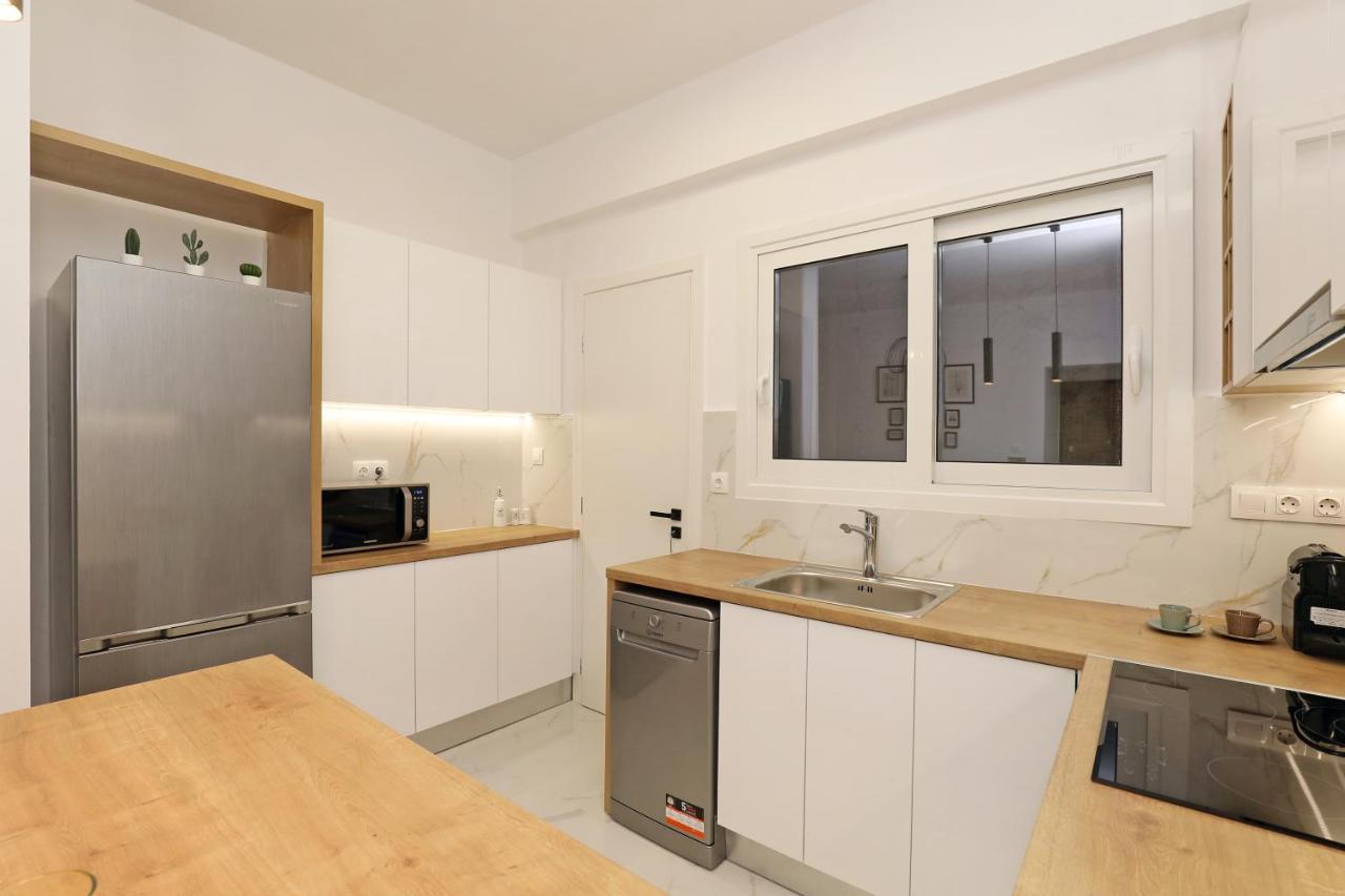 Apartament Charming Koukaki - Greecing Ateny Zewnętrze zdjęcie